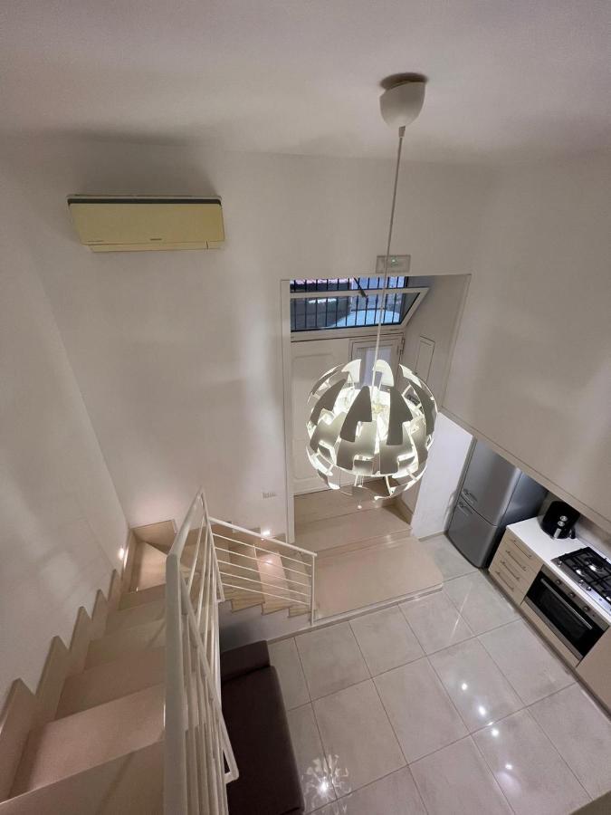 ナポリLife Houseアパートメント エクステリア 写真